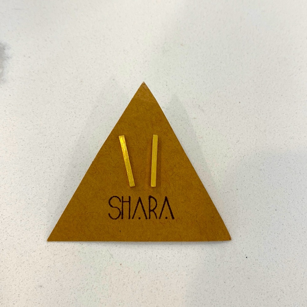 Gold bar stud earrings